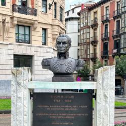 Slide 11: Bilbao, like Baltimore, was gifted a Bolivar statue